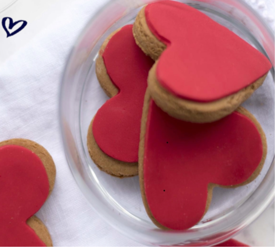 Molly Woppy Red iced Hearts